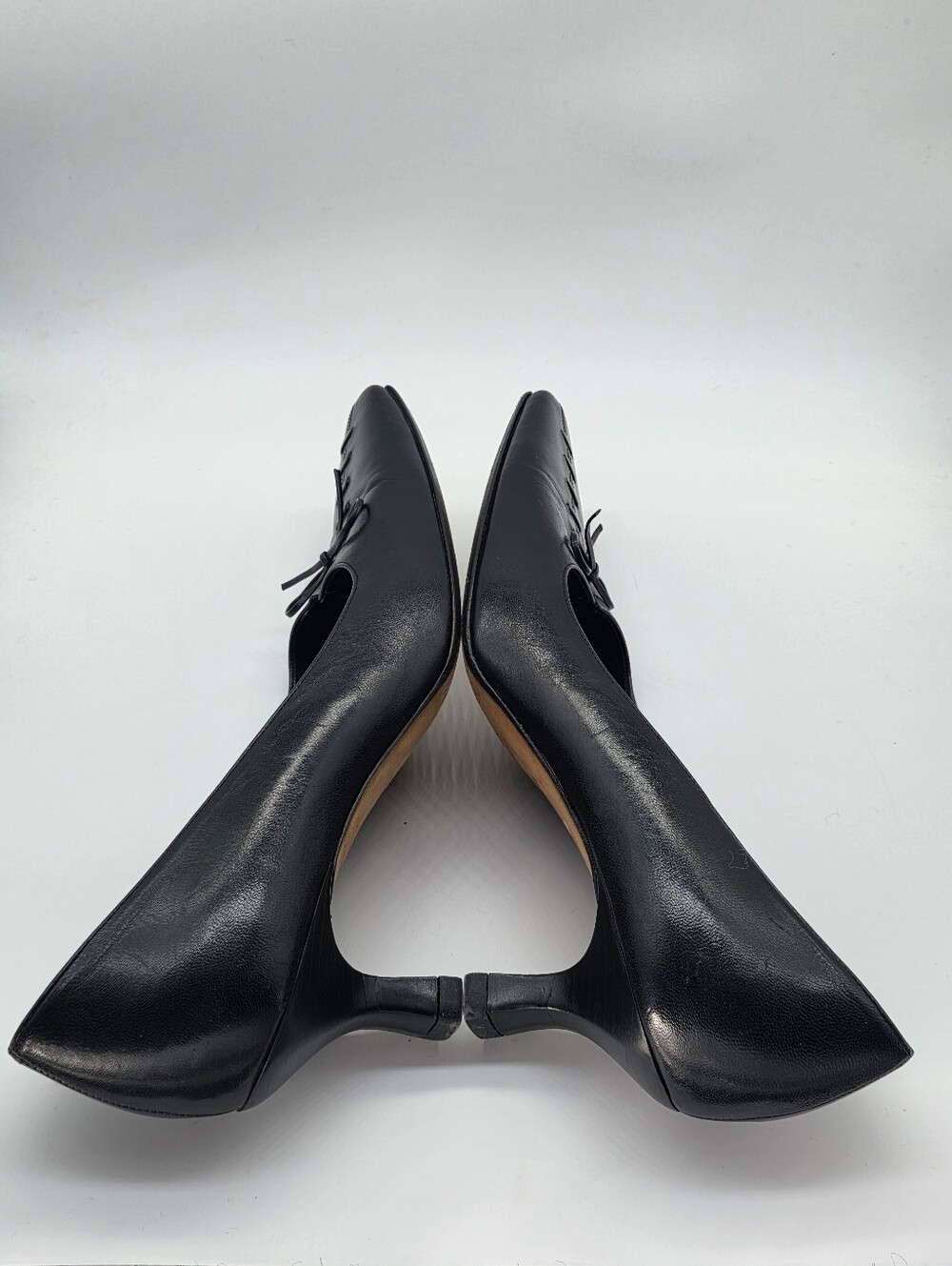 Antonio Melani Black Leather Square Toe Bow Kitten Heel Pumps Shoes Size 7.5 - Picture 2 of 16